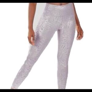 Fabletics High Waisted  POWERHOLD 7/8 Pant 1X Silver Allover Logo Active